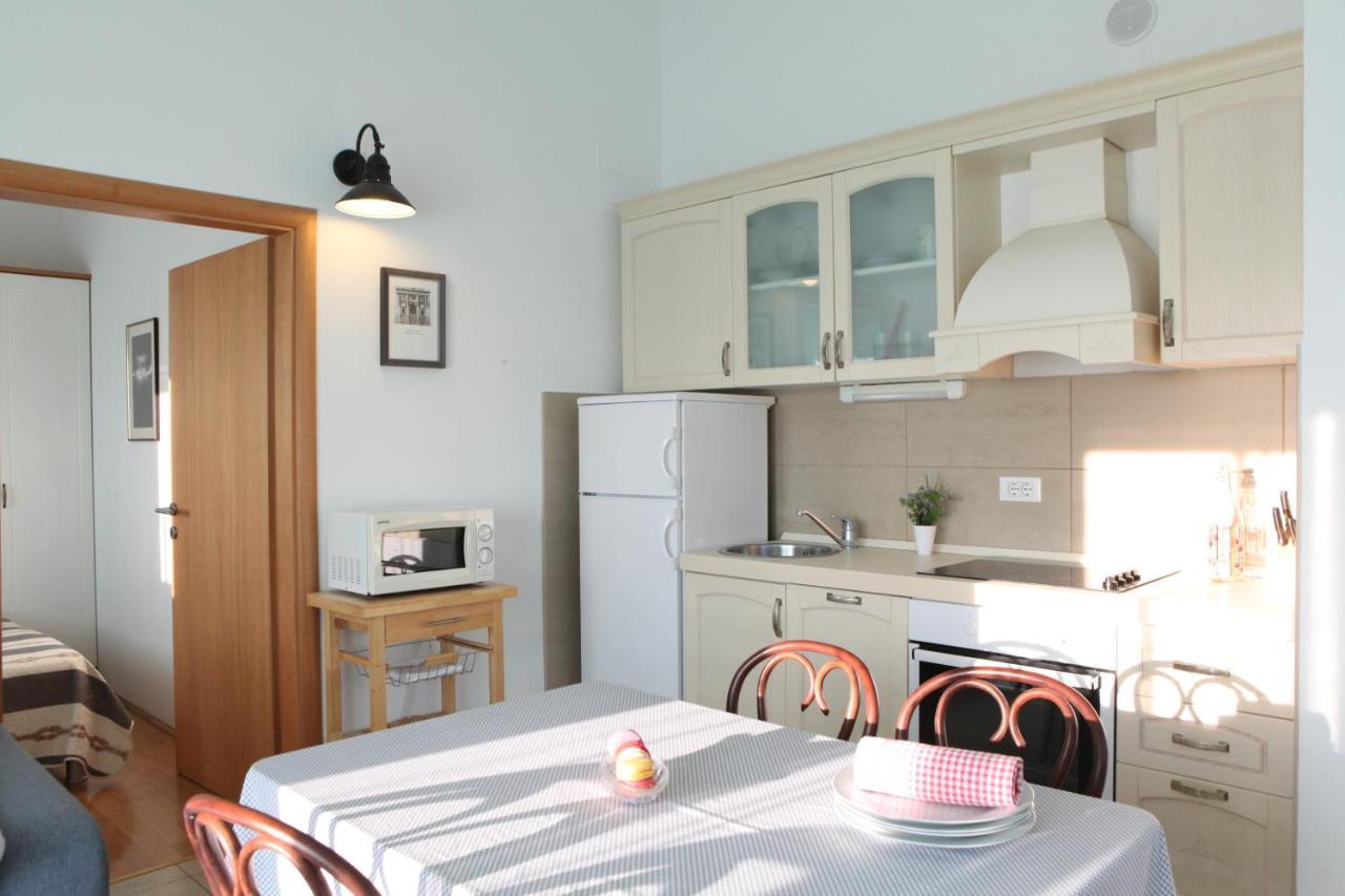 Apartments Sea View Кожино Екстер'єр фото